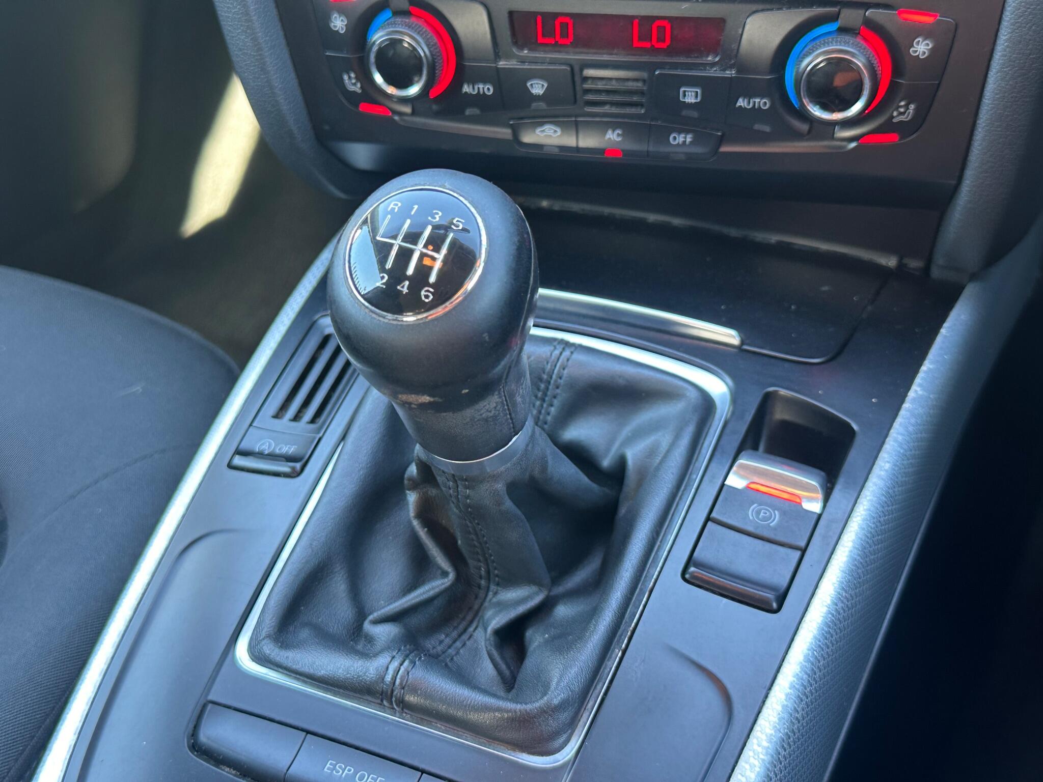 Audi A4 Avant view 39