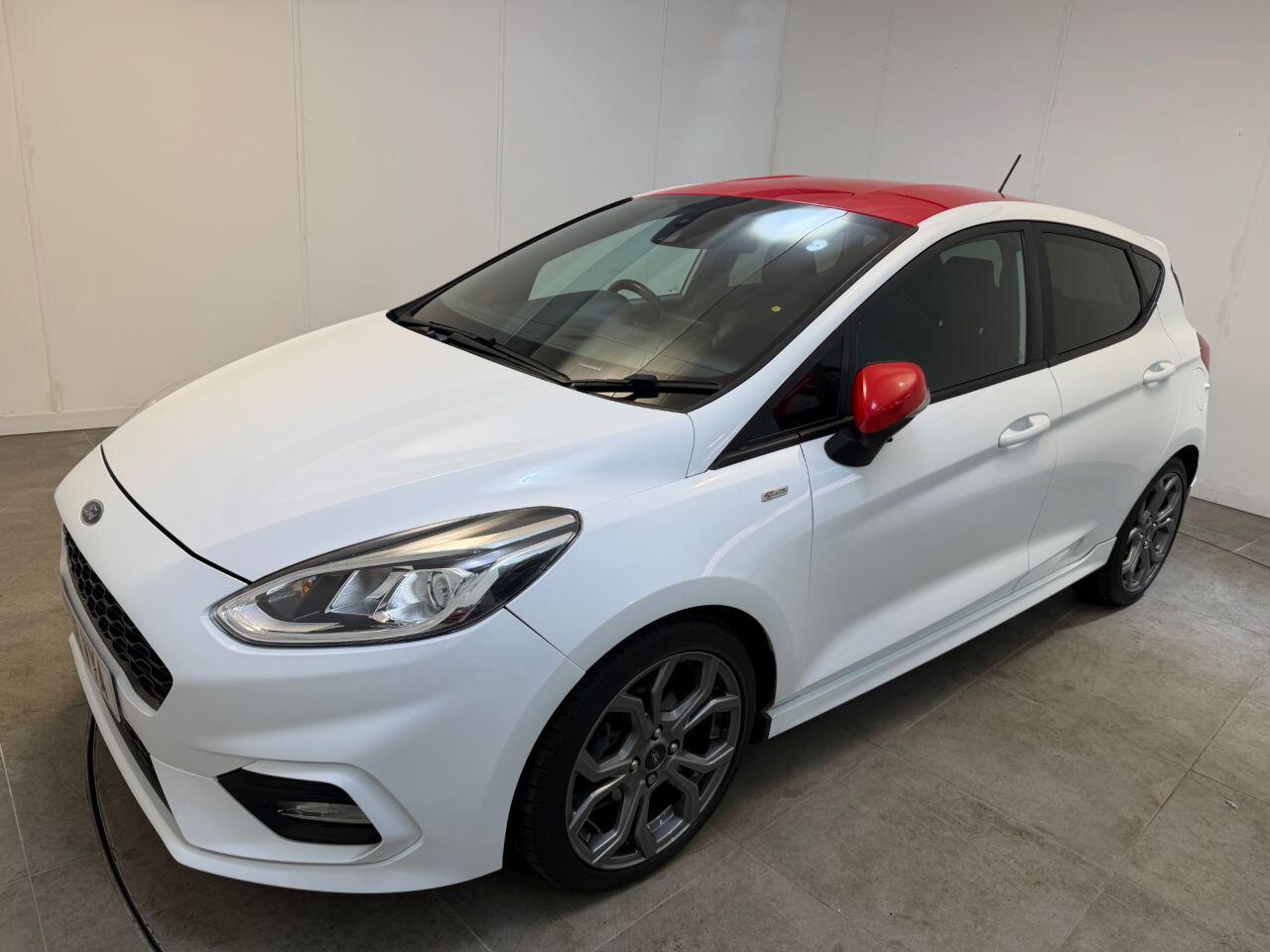 Ford Fiesta view 58