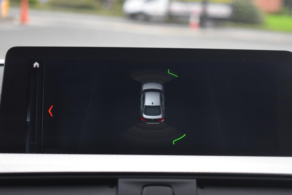 BMW 4 Series view 17