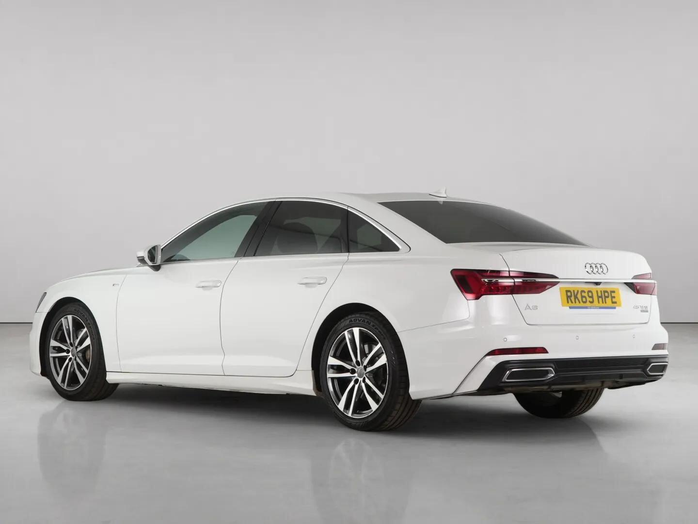 Audi A6 view 6