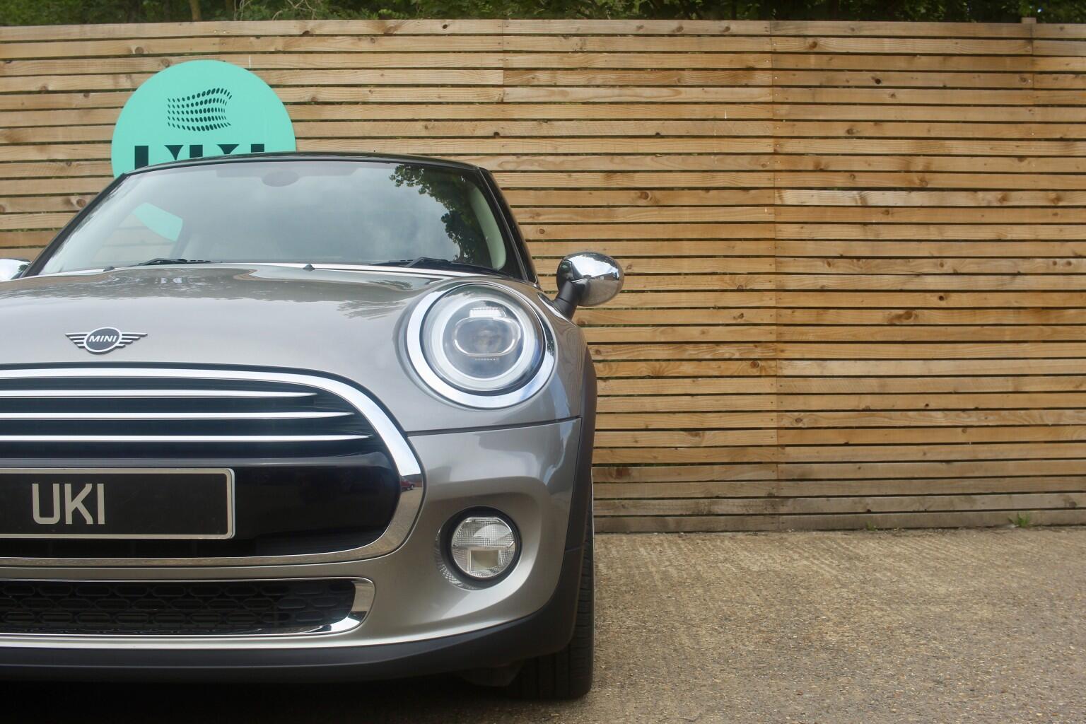 Mini Hatch view 27