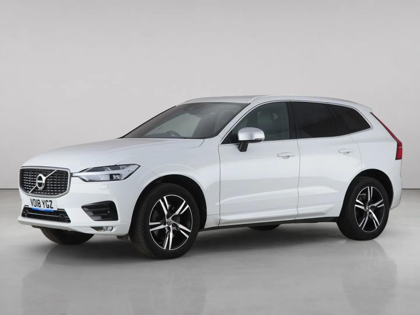 Volvo XC60 view 2