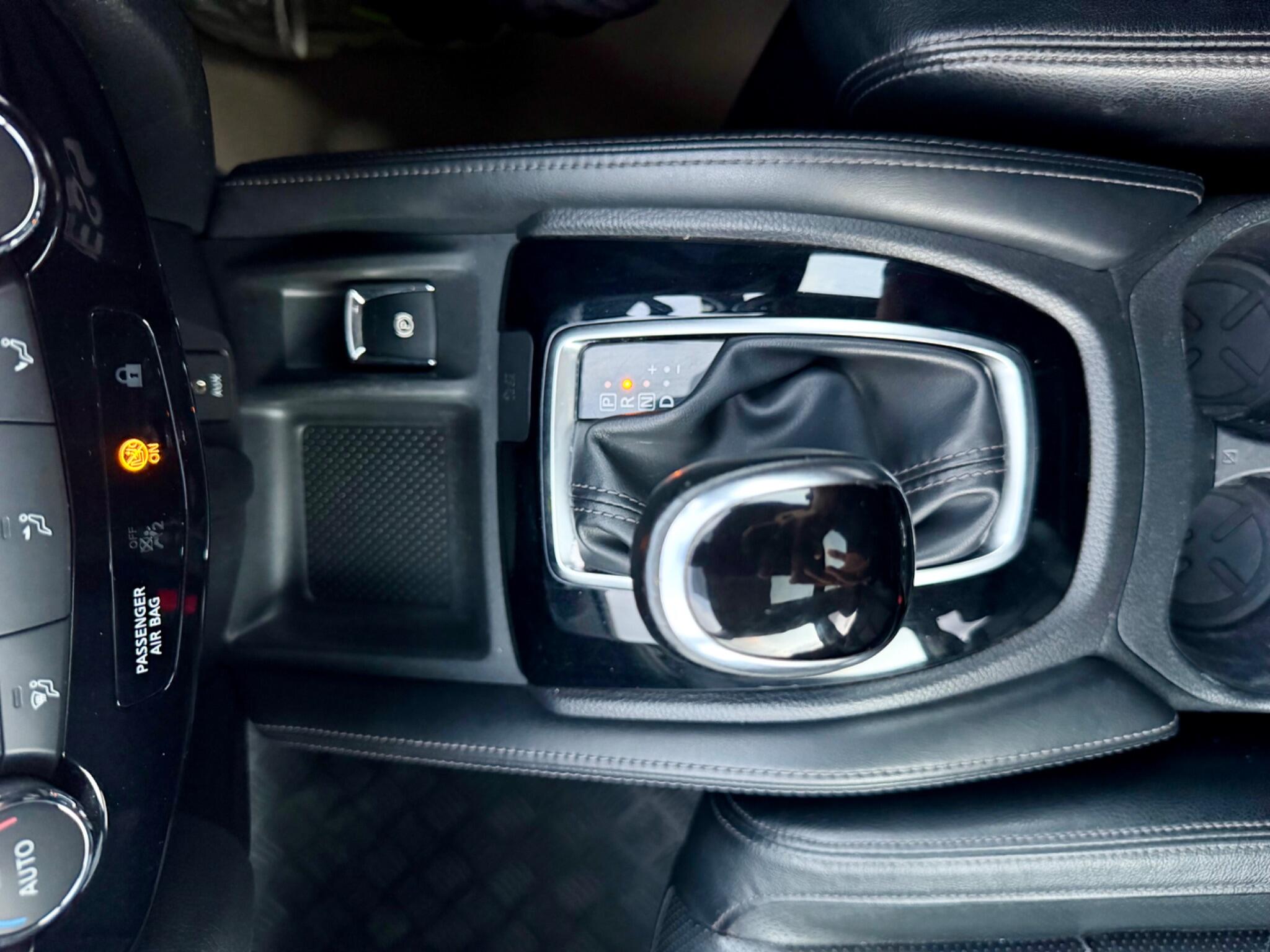 Nissan X-Trail view 32