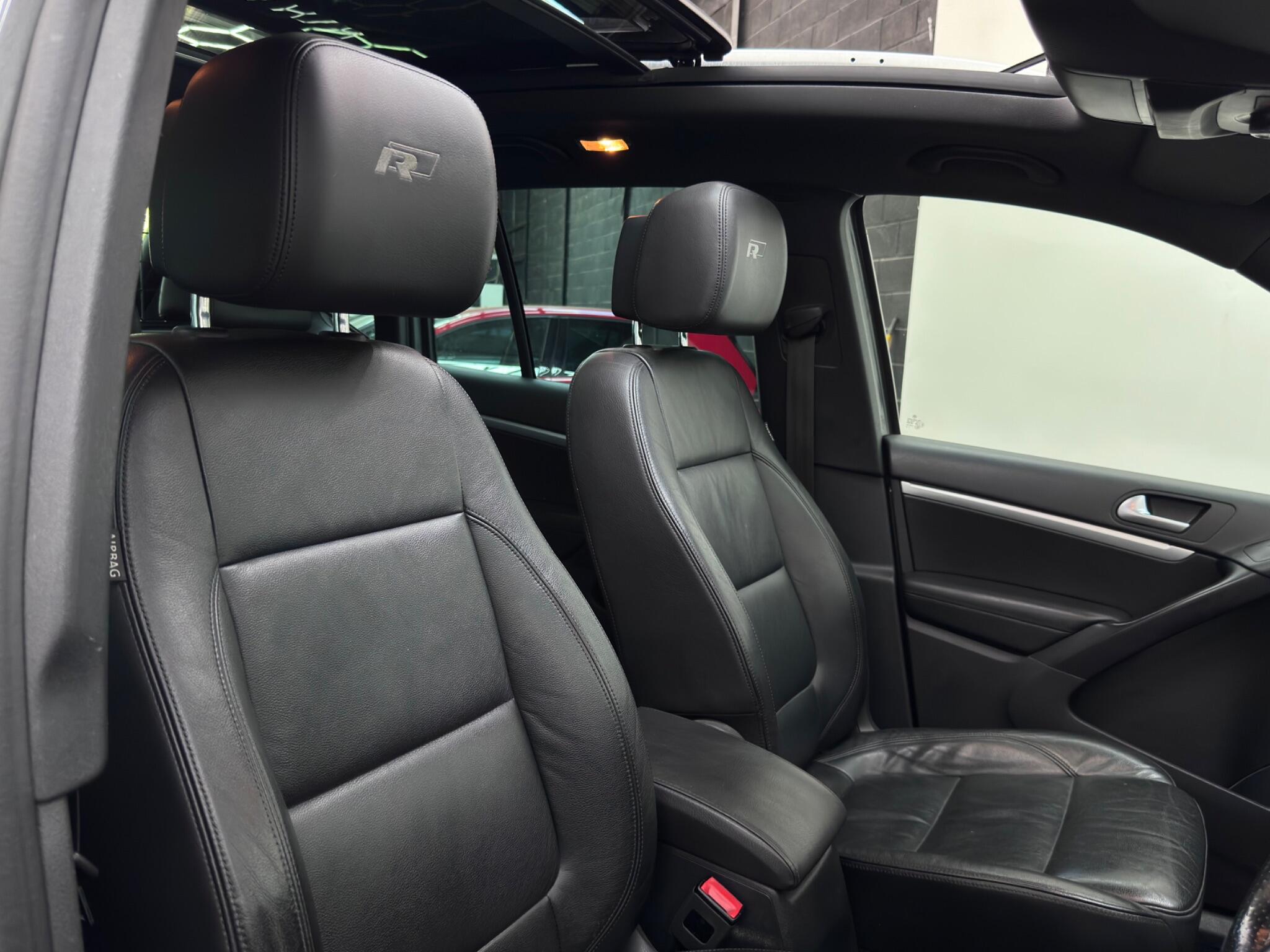 Volkswagen Tiguan view 11