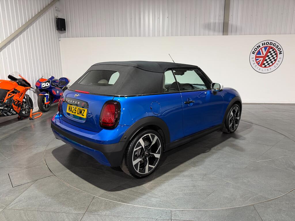 Mini Cooper Cooper view 25