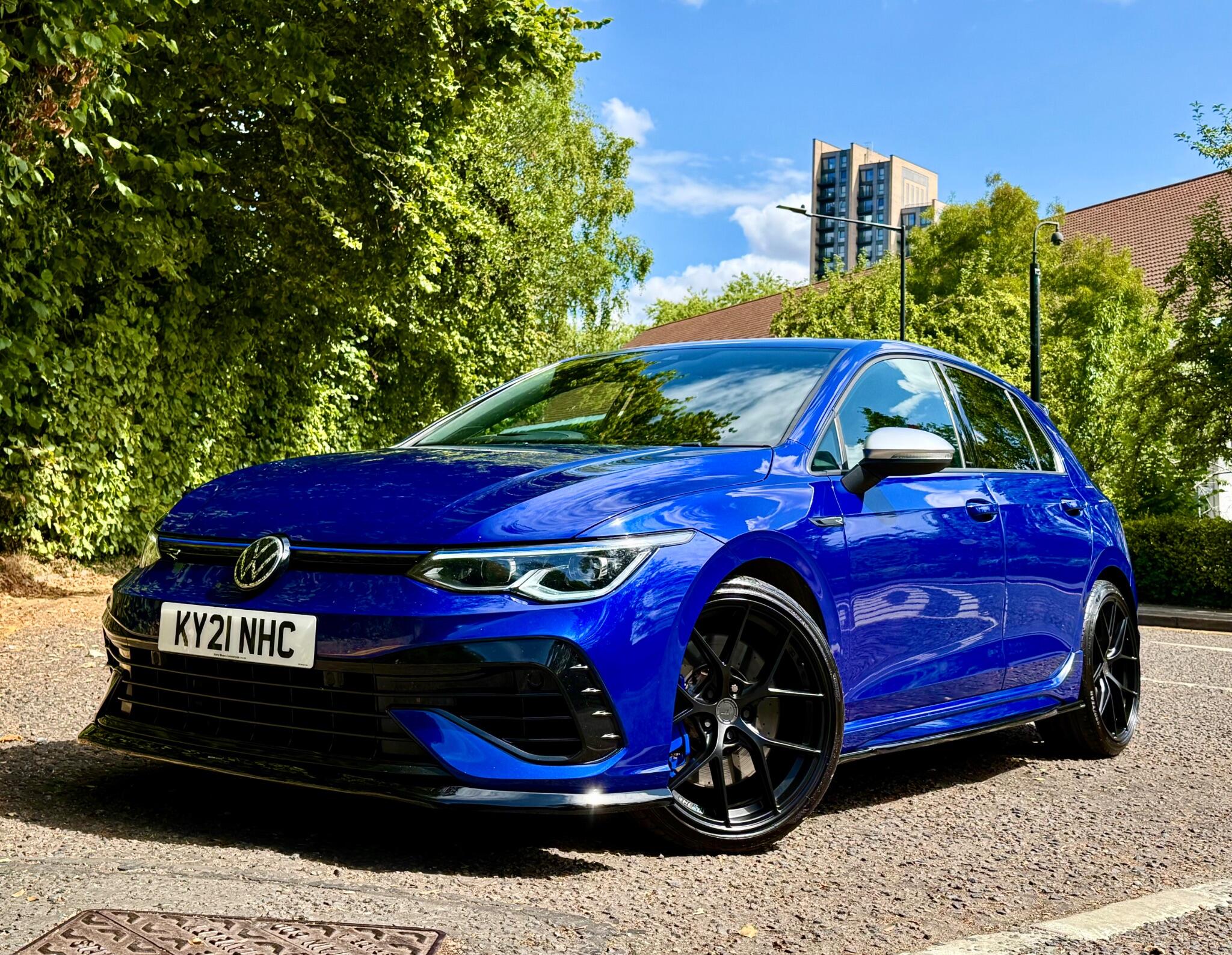 Volkswagen Golf view 18