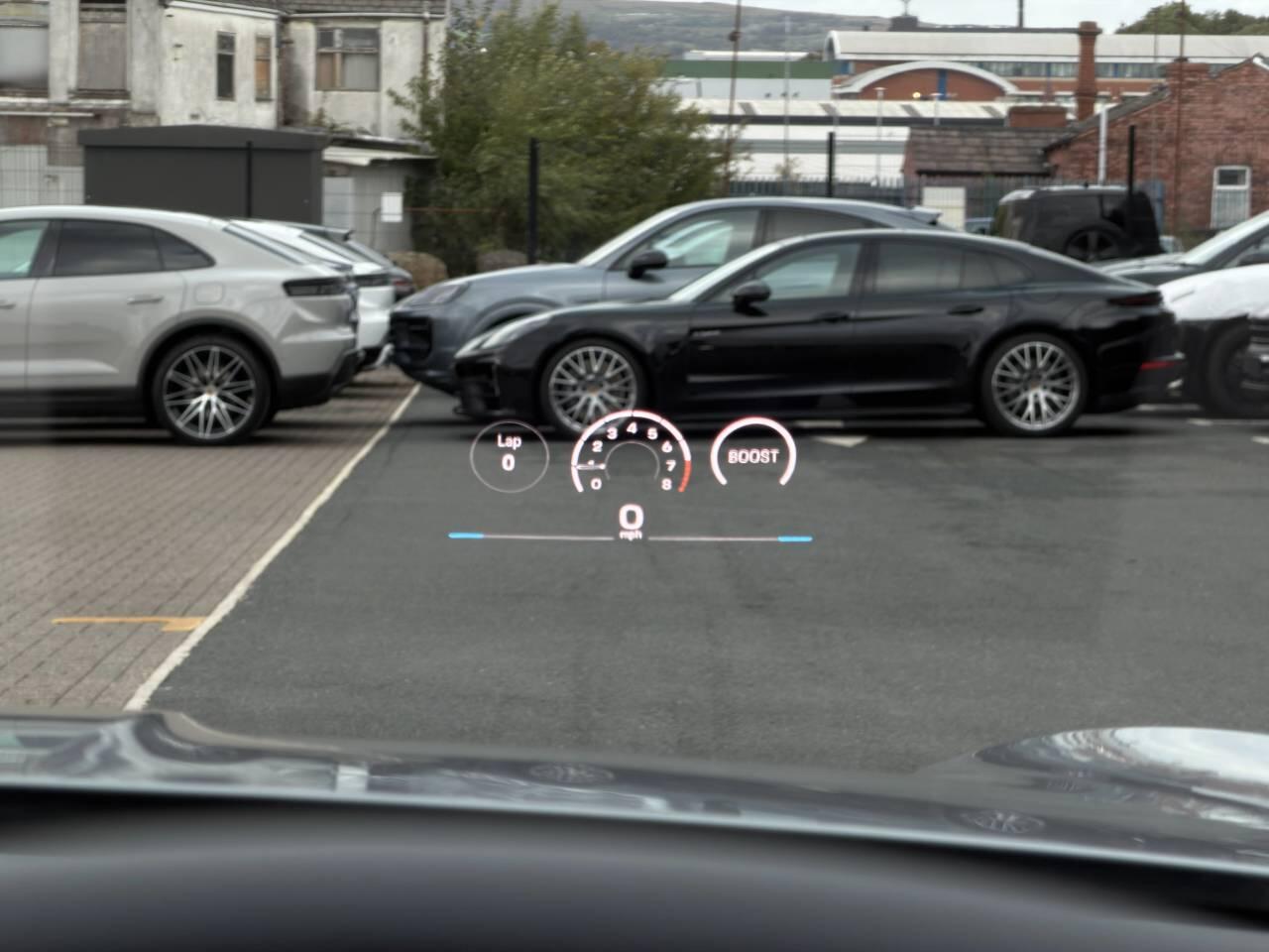 Porsche Cayenne view 39