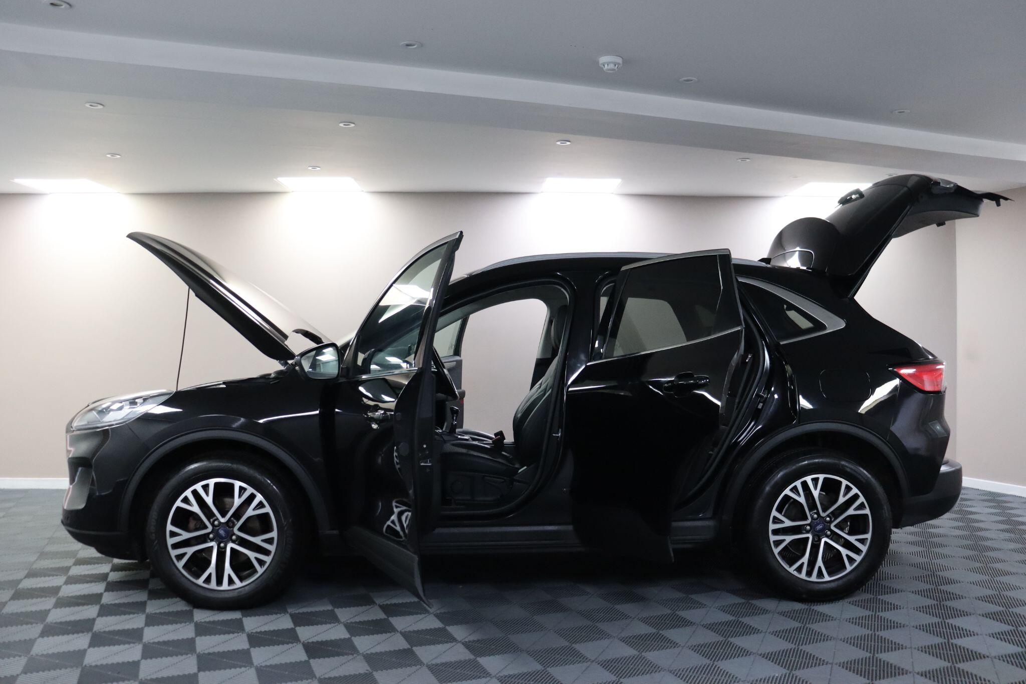 Ford Kuga view 6