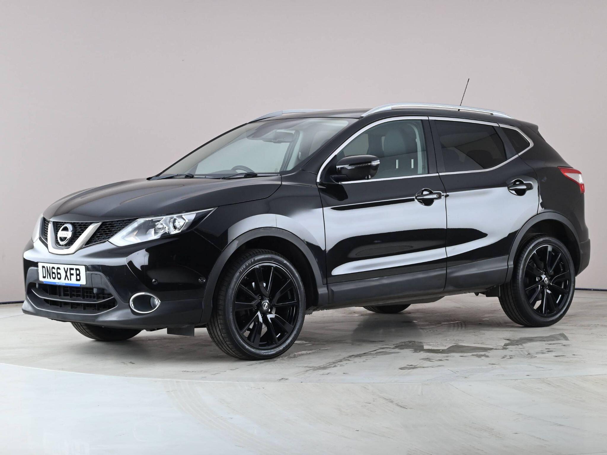 Nissan Qashqai view 2