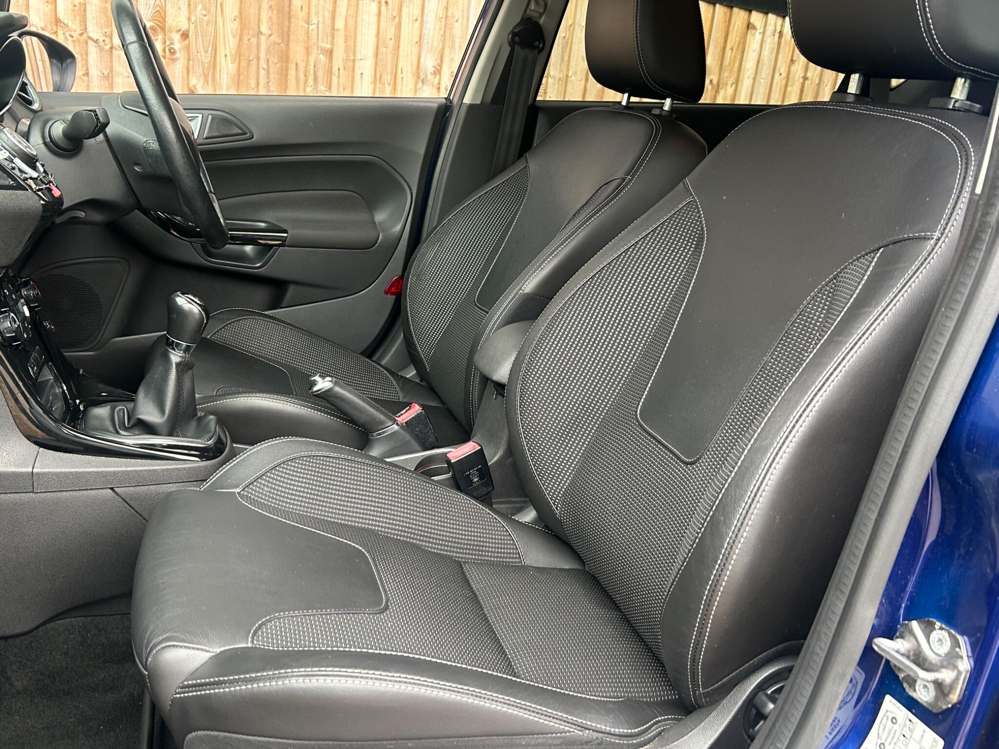 Ford Fiesta view 4