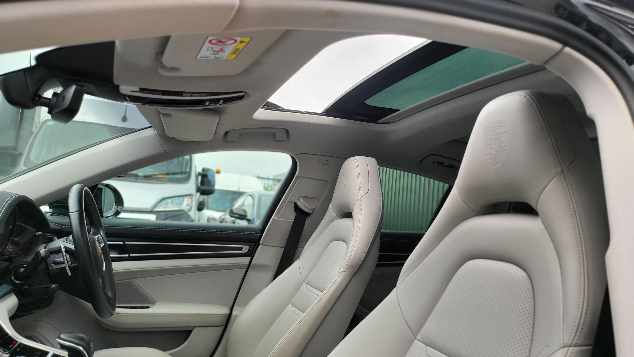 Porsche Panamera view 41