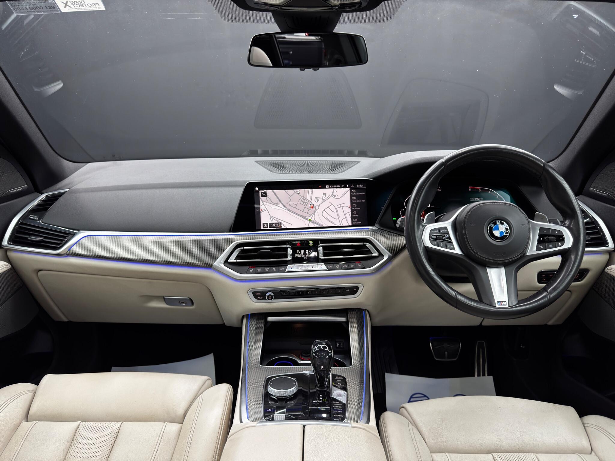 BMW X5 view 11
