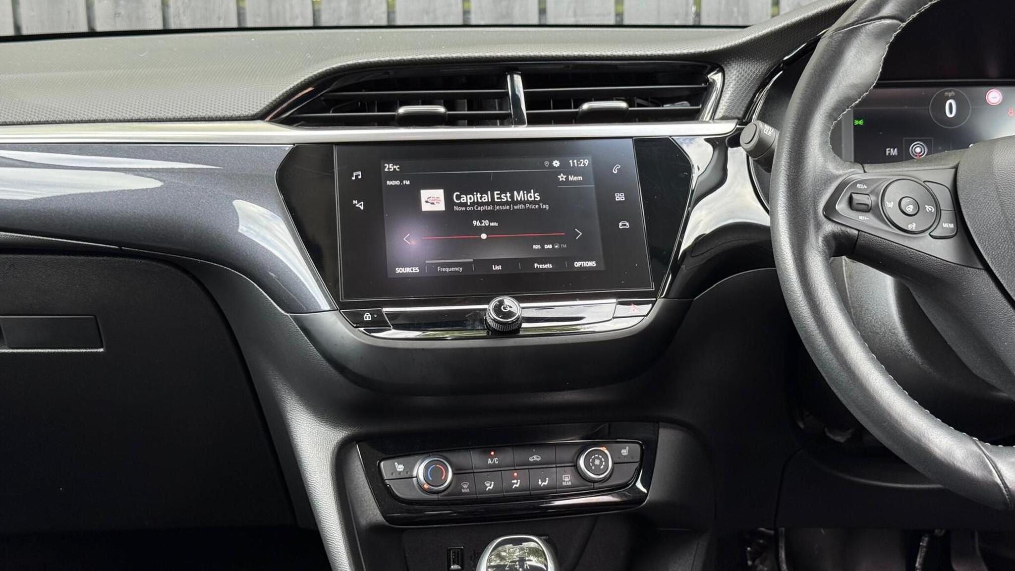 Vauxhall Corsa view 16