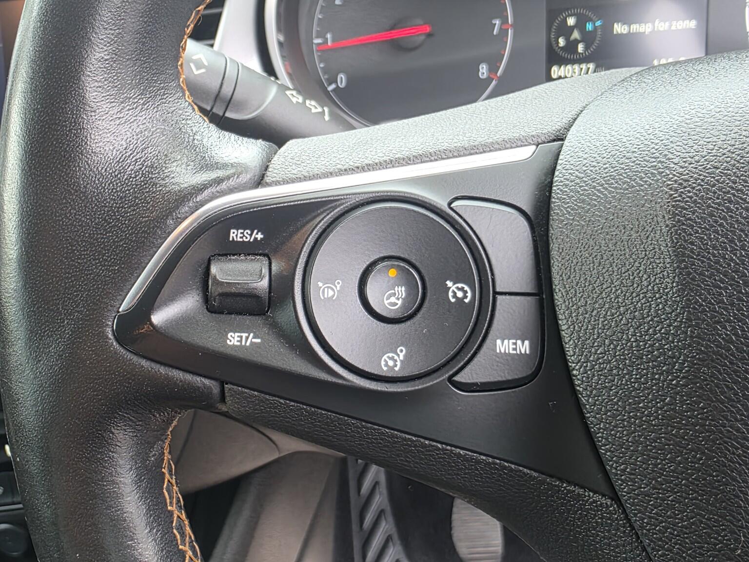 Vauxhall Crossland X view 24