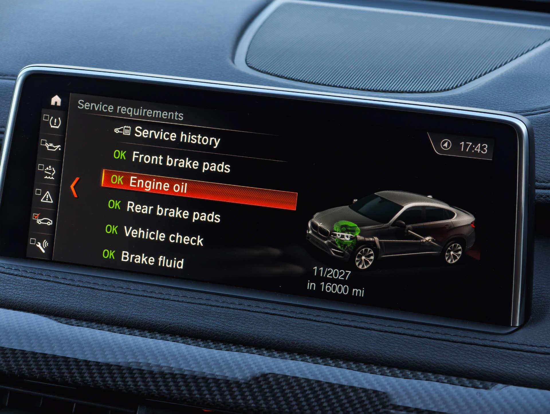 BMW X6 view 57