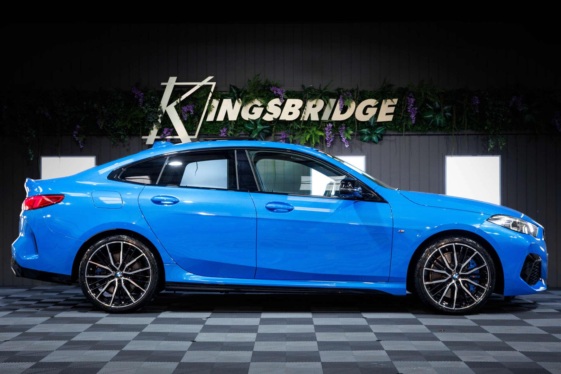 BMW 2 Series view 4