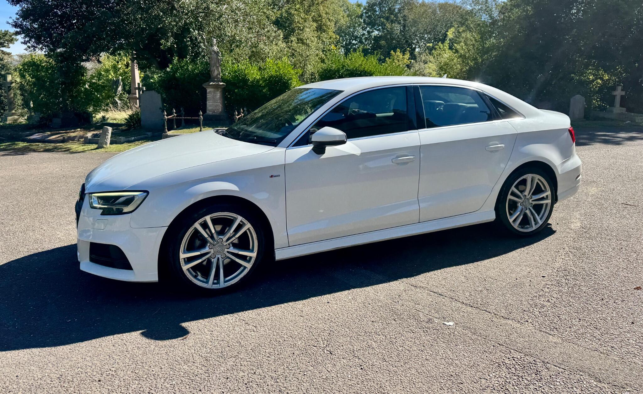 Audi A3 view 4