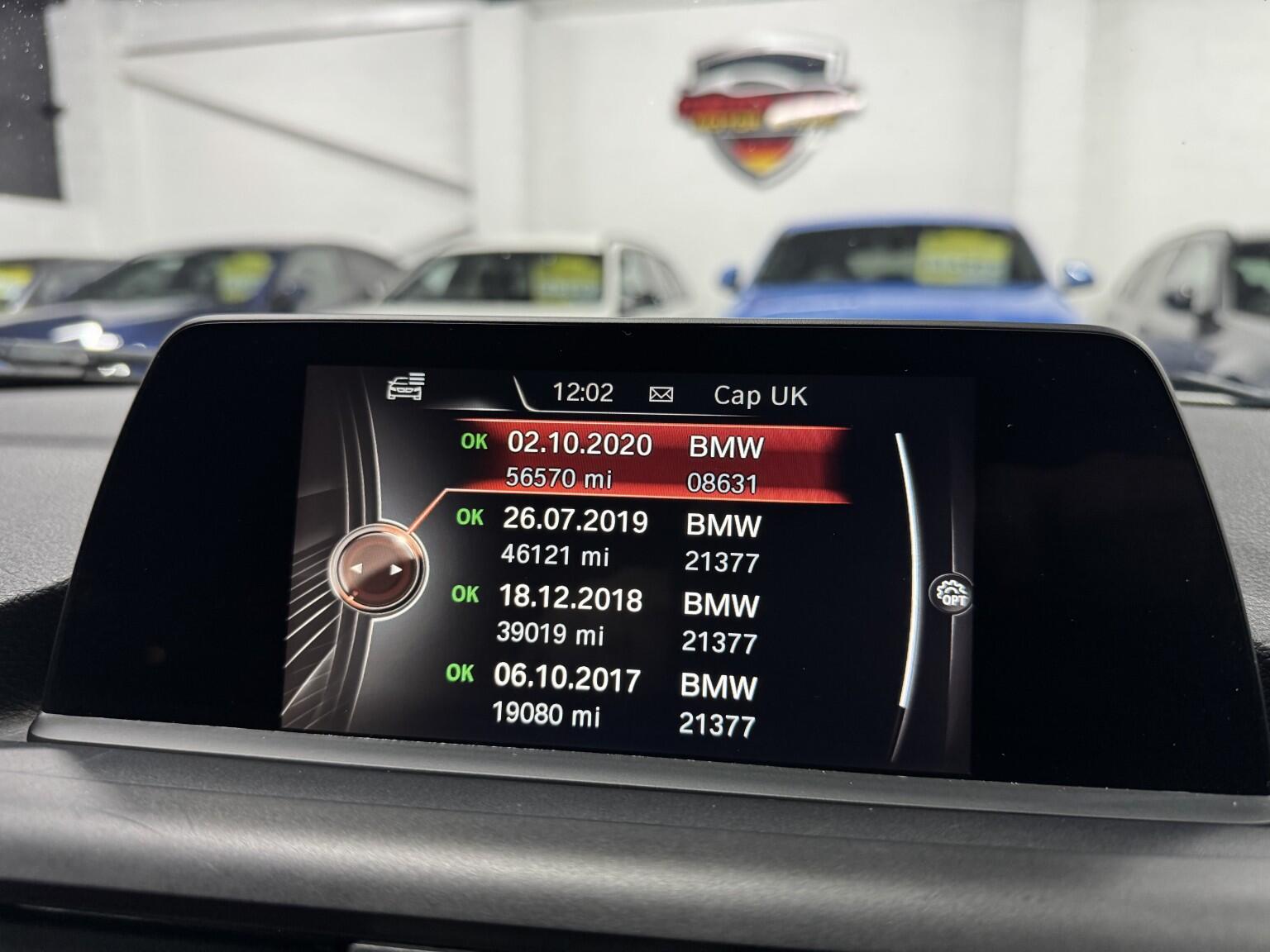BMW 1 Series view 6