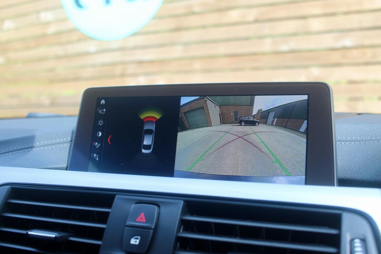BMW 4 Series view 16