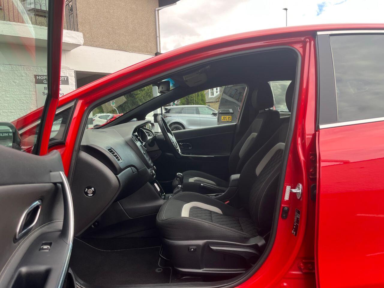 Kia Ceed view 10