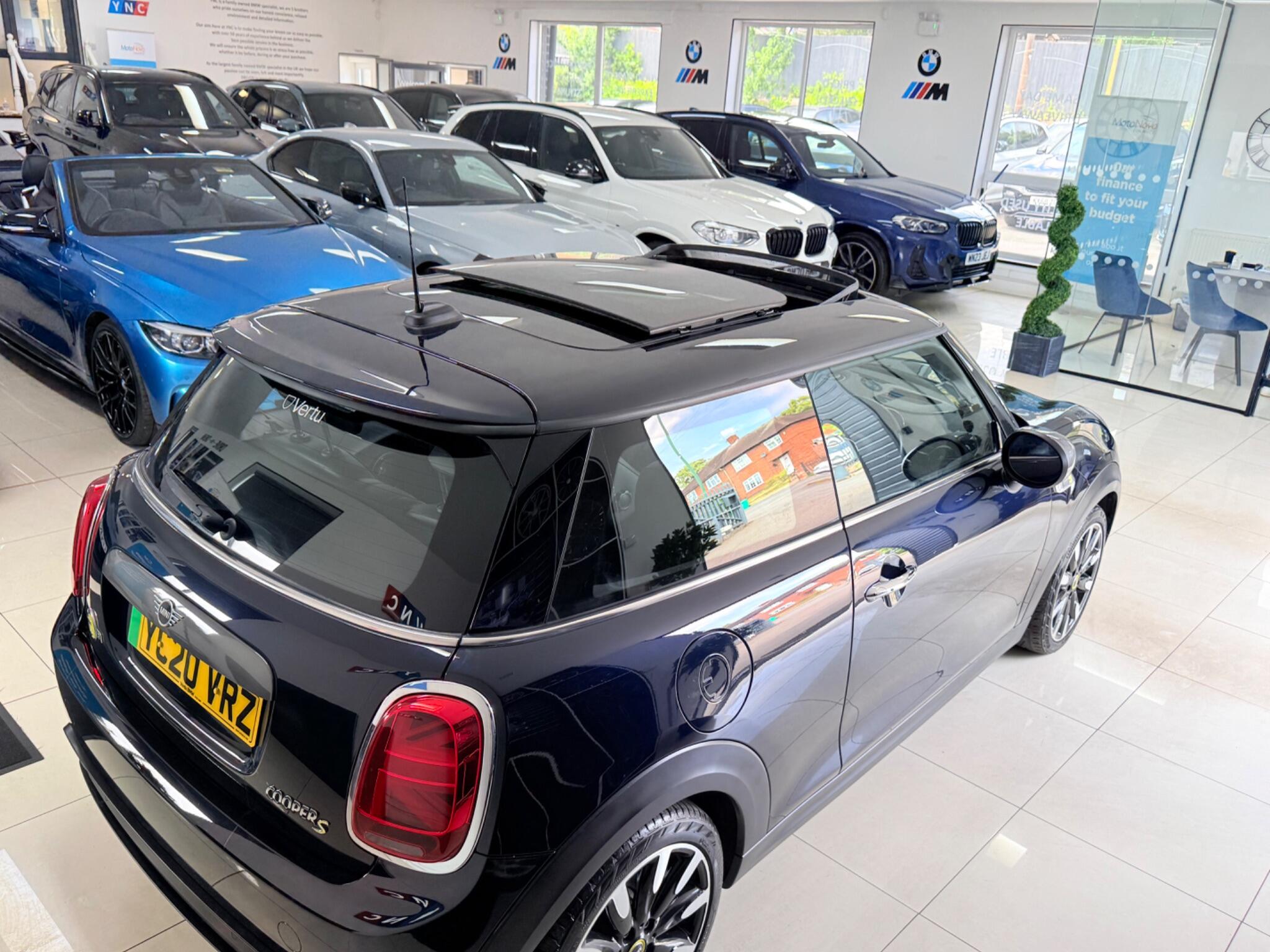 MINI Hatch view 54