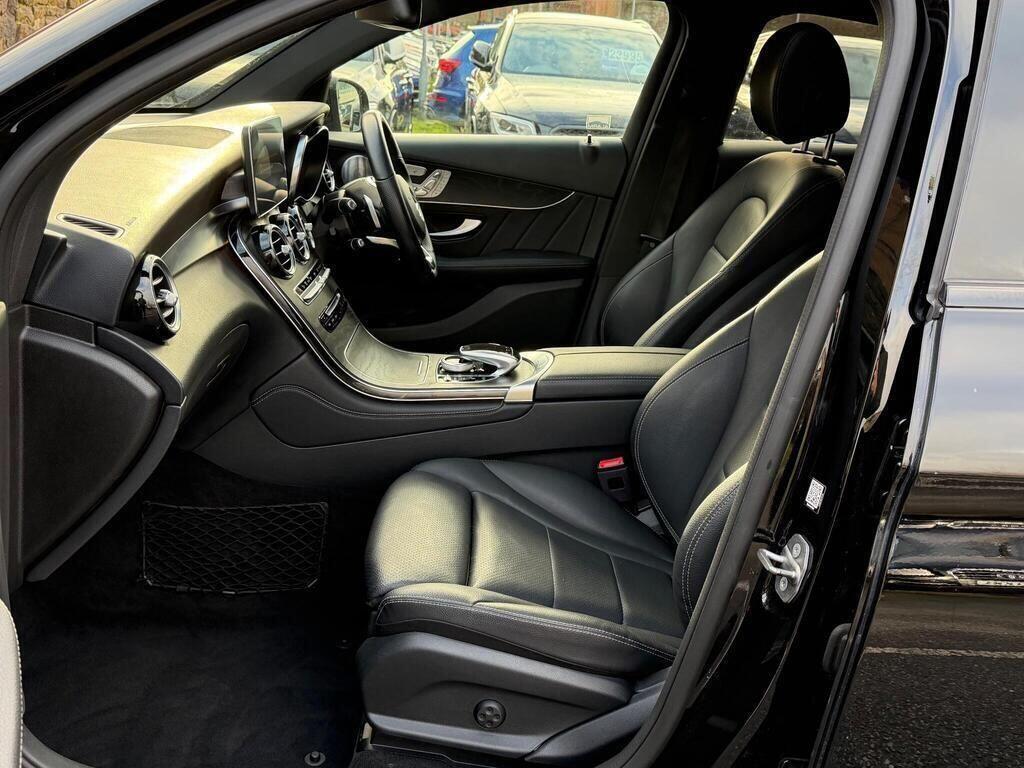 Mercedes-Benz GLC view 17