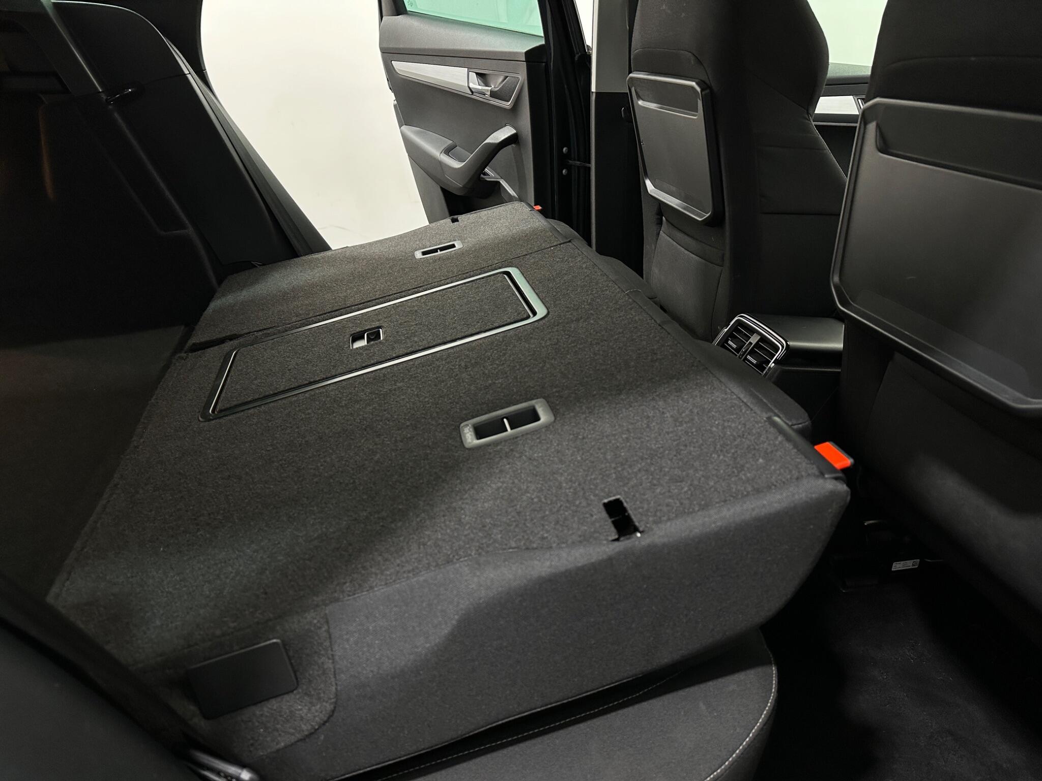 Skoda Karoq view 45