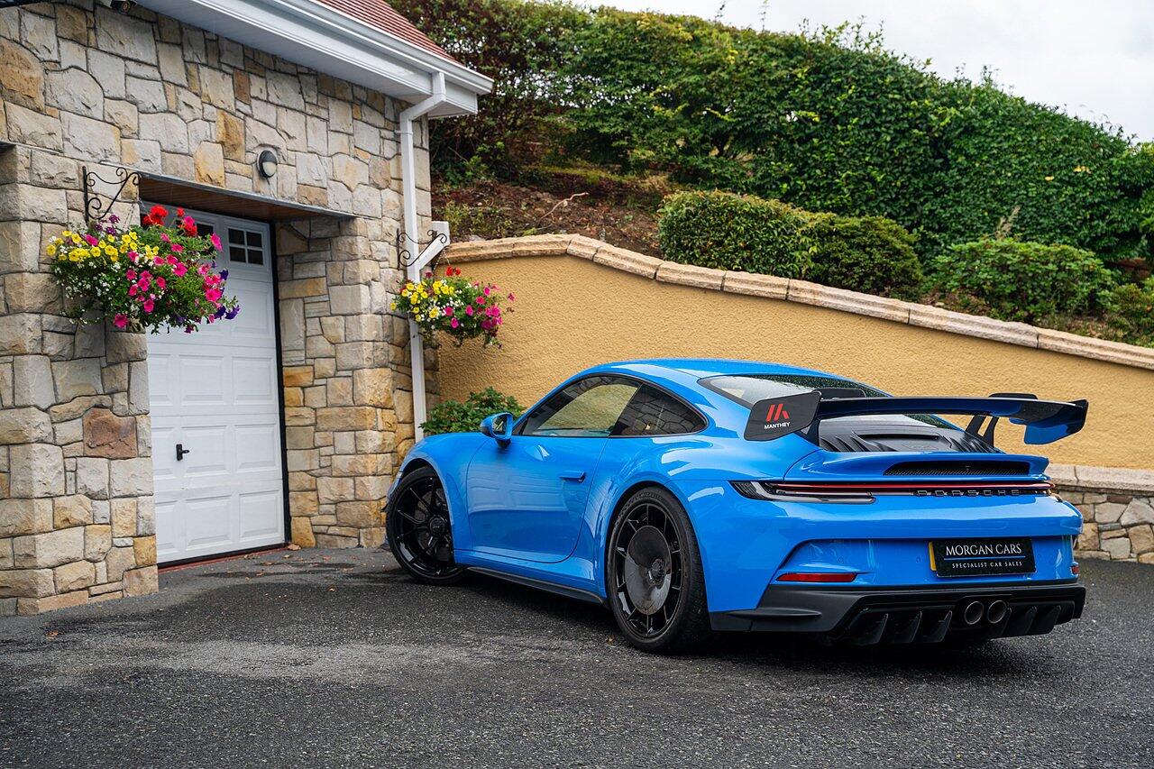 Porsche 911 view 99