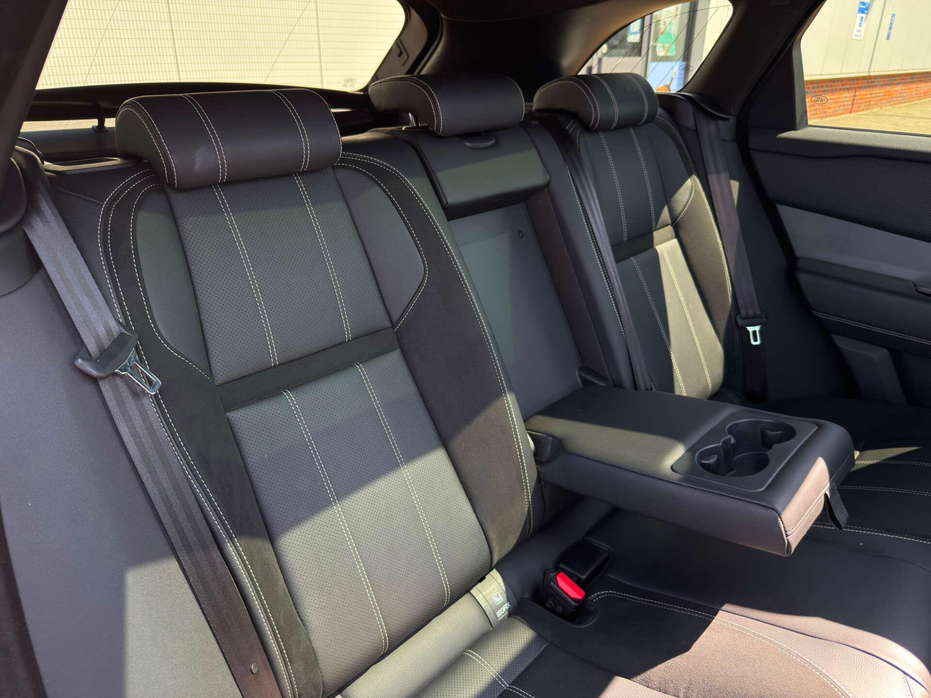 Land Rover Range Rover Velar view 17
