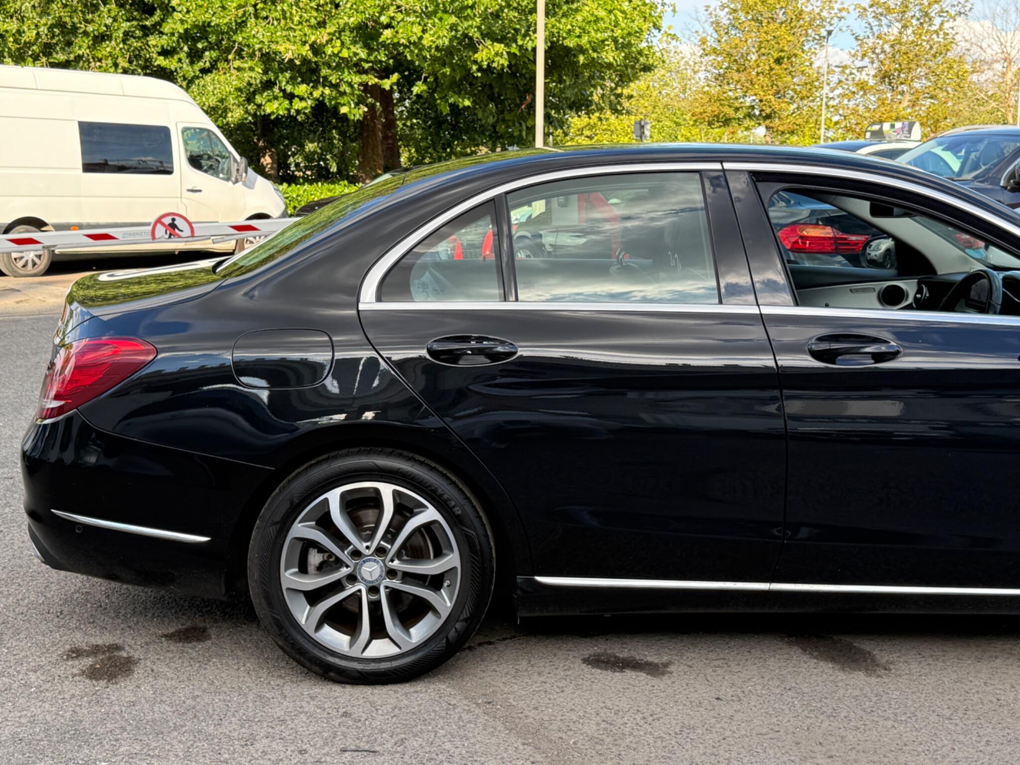 Mercedes-Benz C Class - Image 22