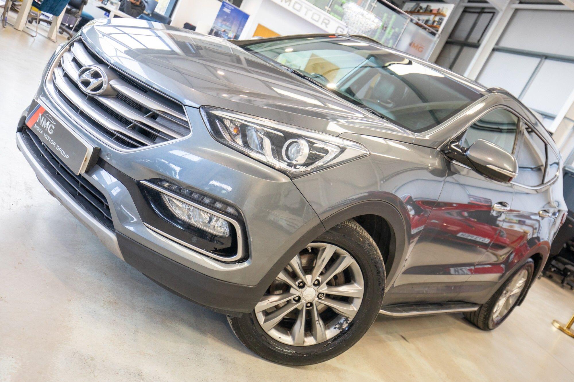 Hyundai Santa Fe view 6