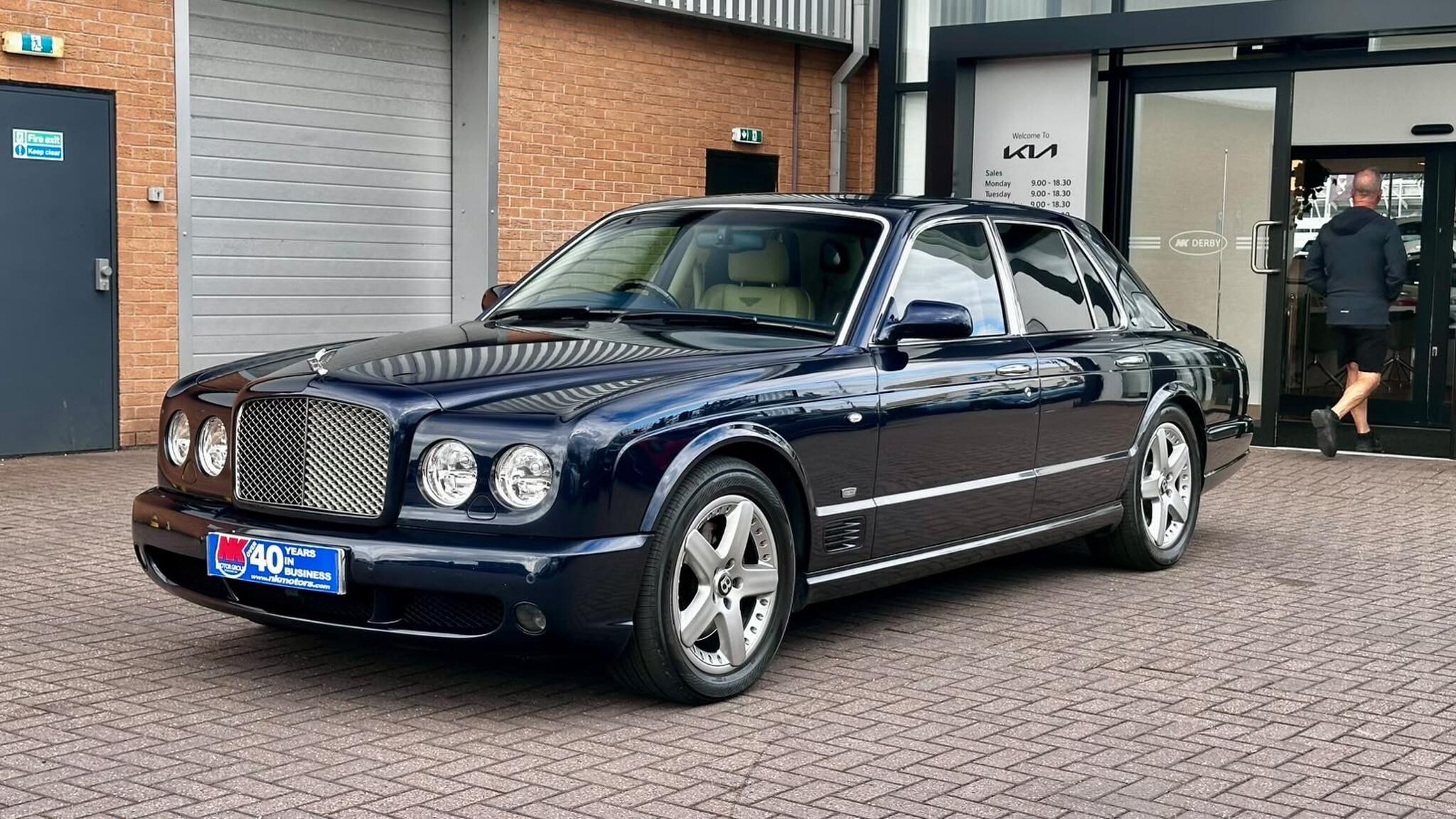 Bentley Arnage view 15