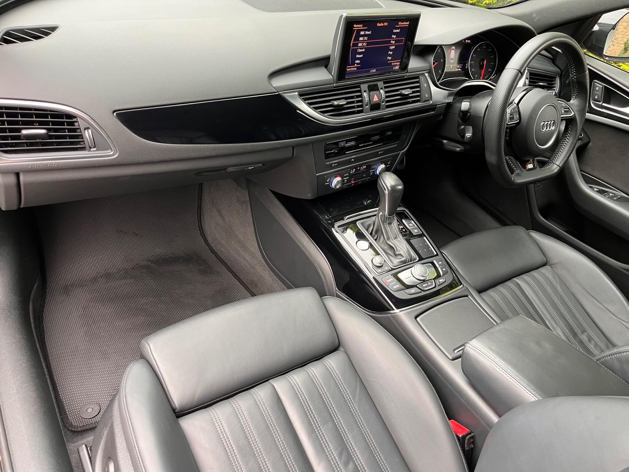 Audi A6 view 33