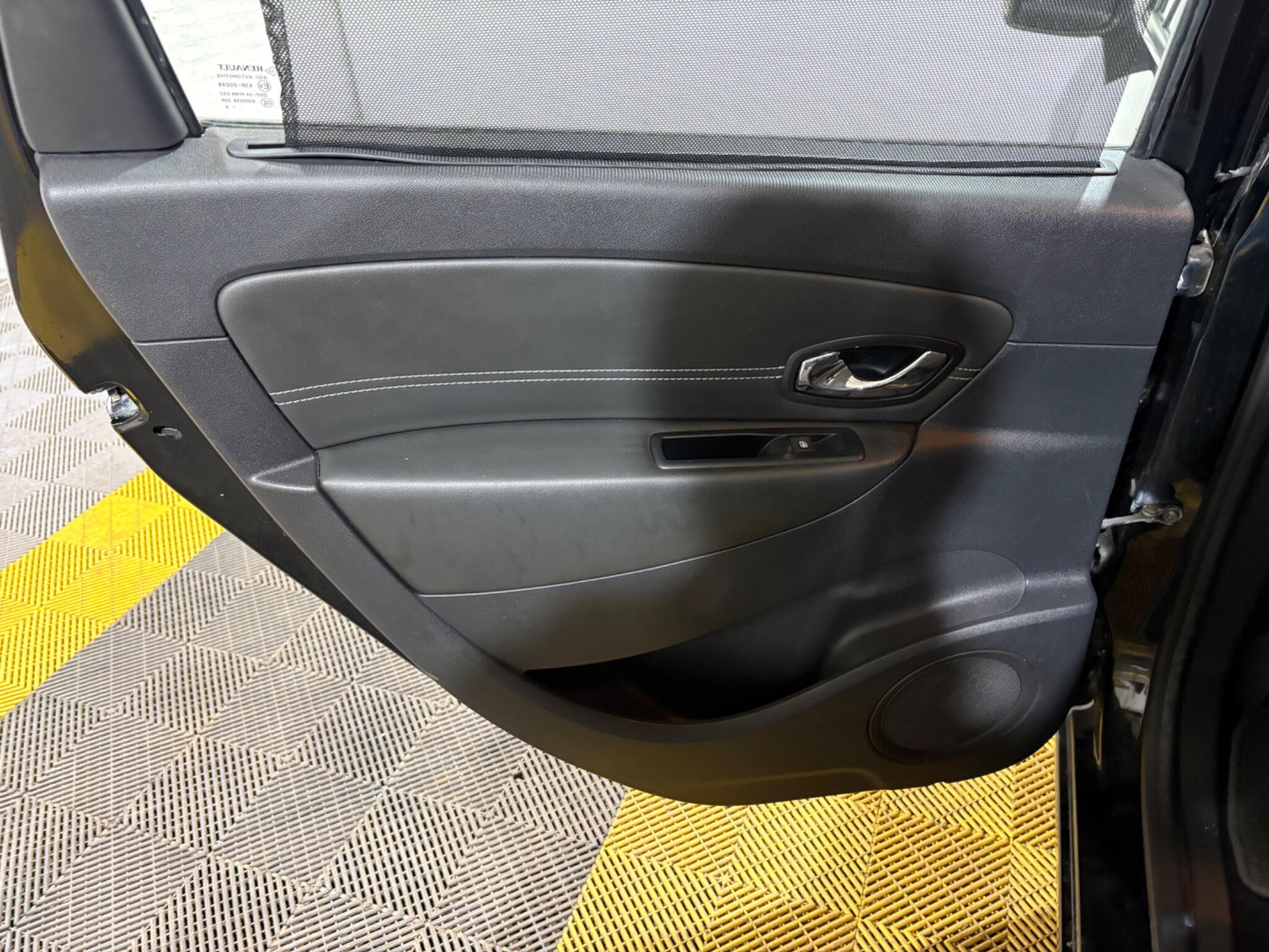 Renault Scenic view 55