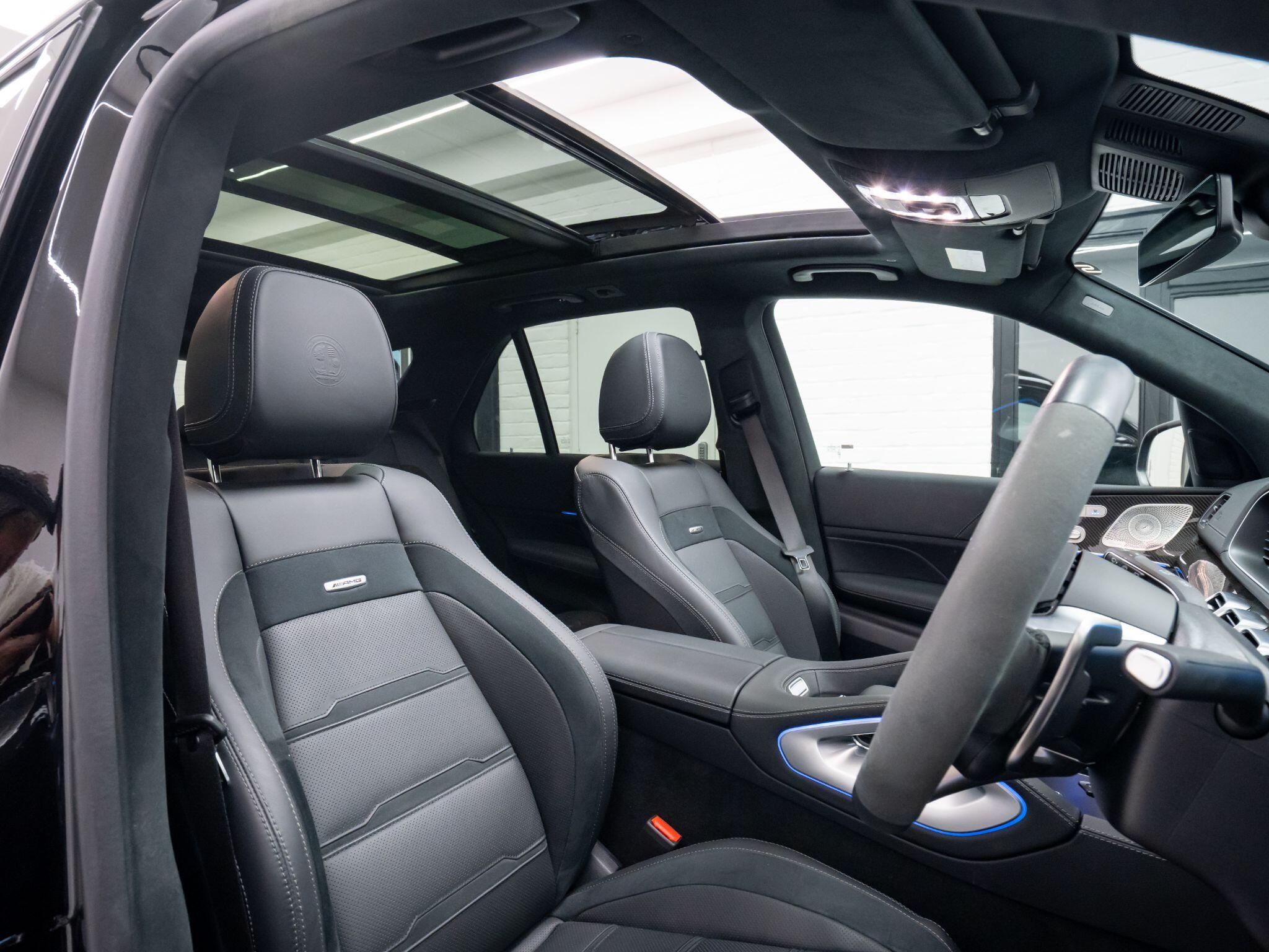 Mercedes-Benz GLE view 7