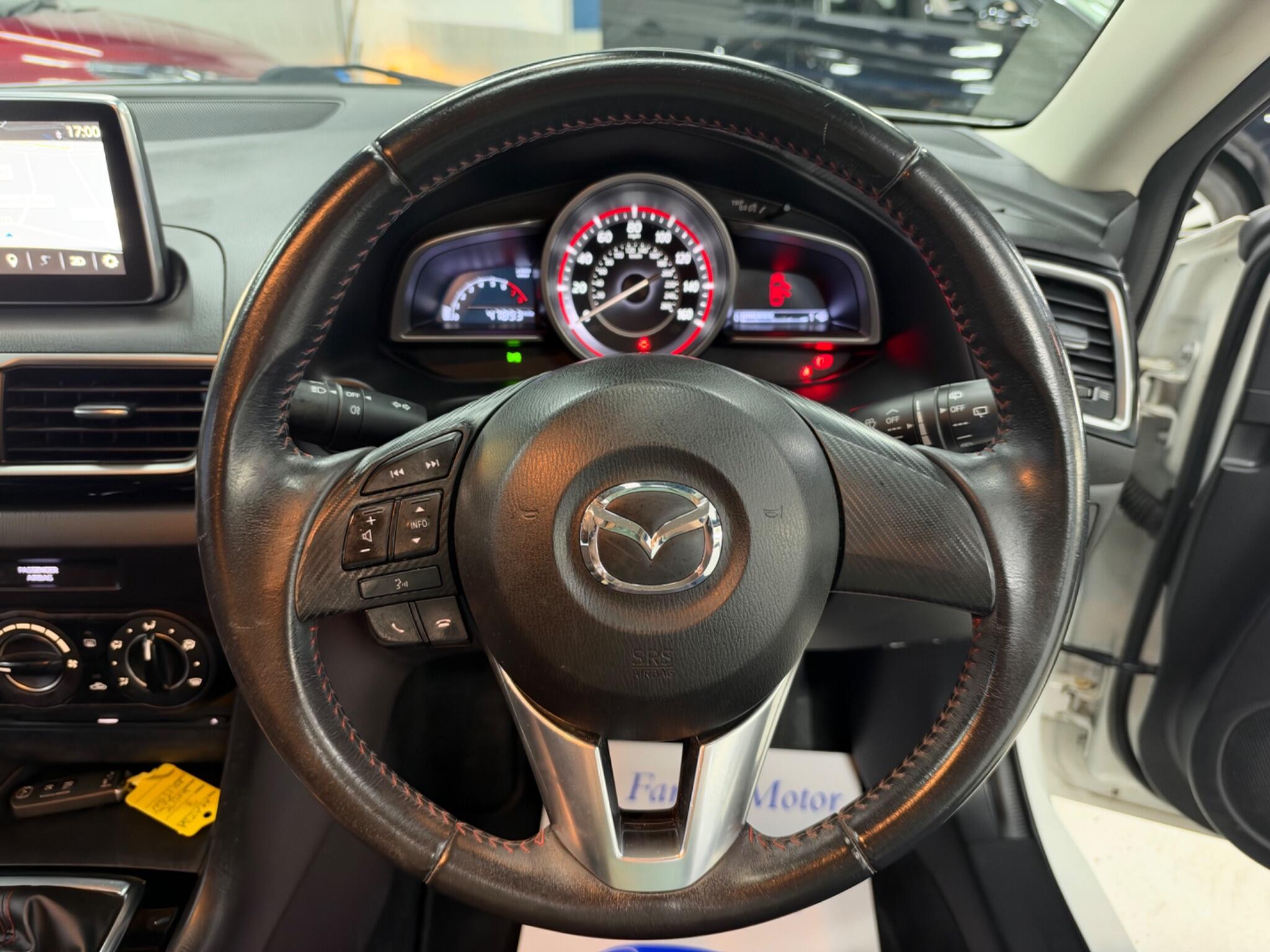 Mazda Mazda3 view 22