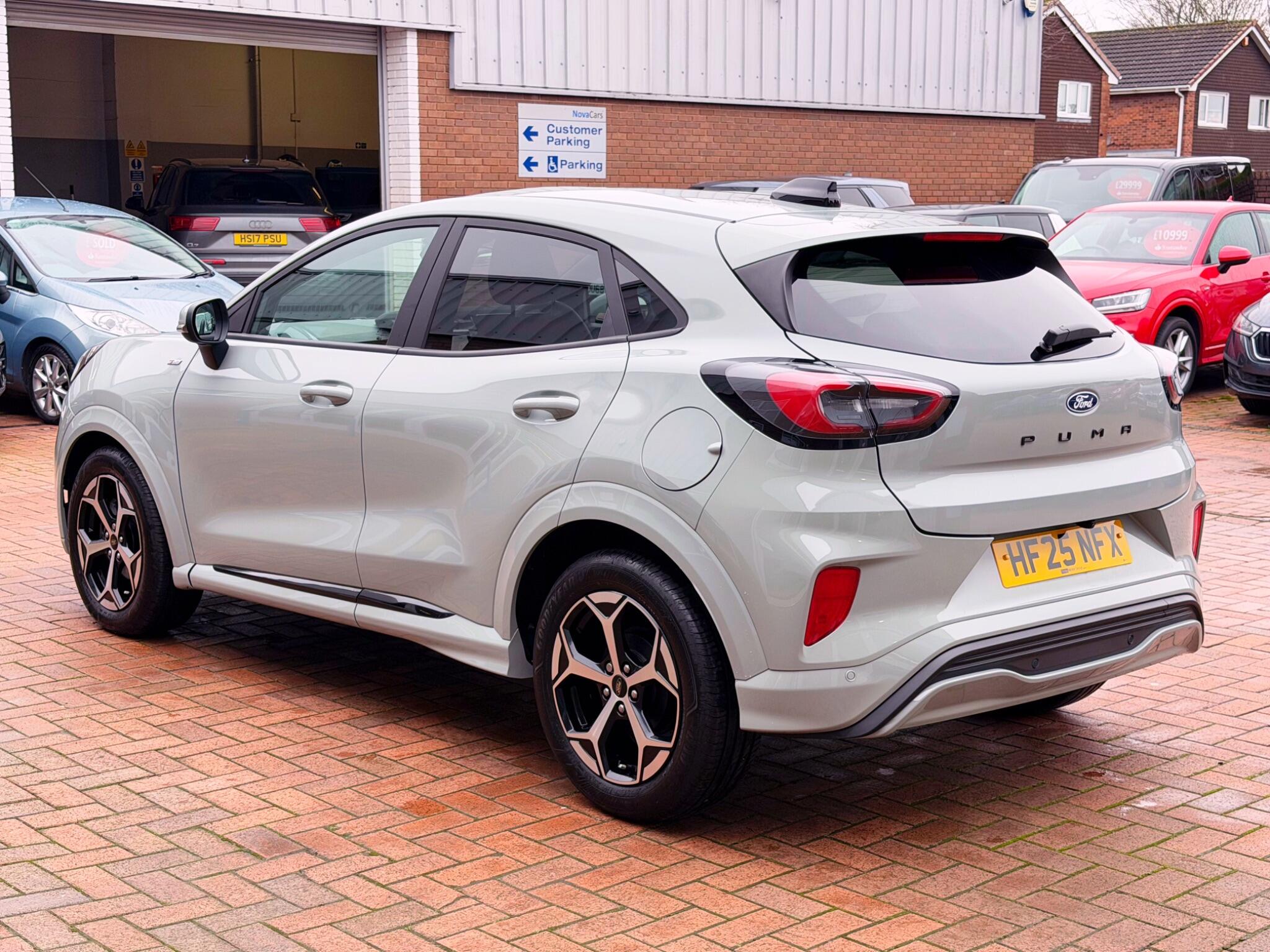 Ford Puma view 26