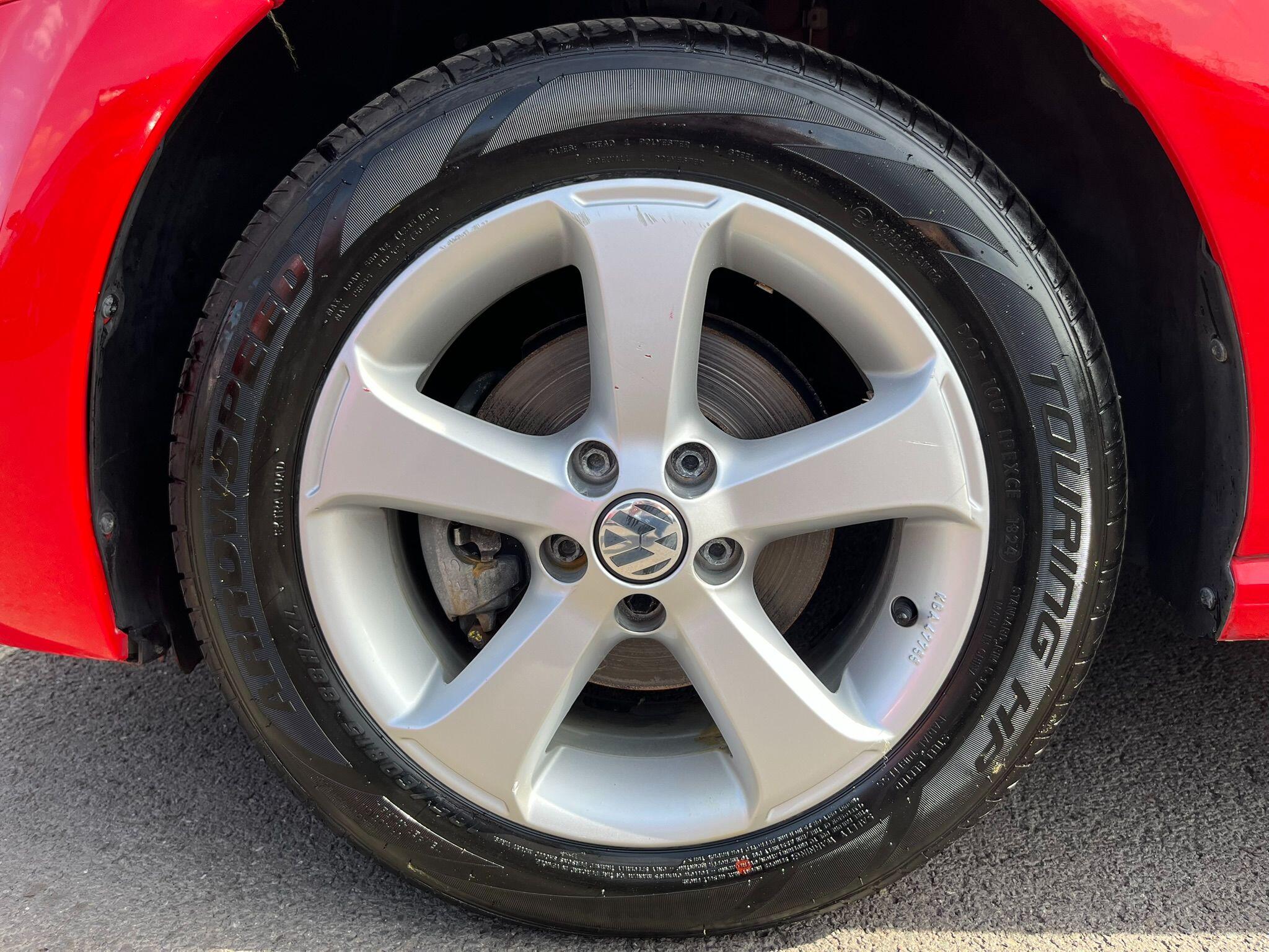 Volkswagen Polo view 40