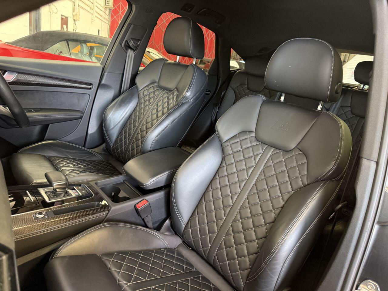 Audi SQ5 view 59