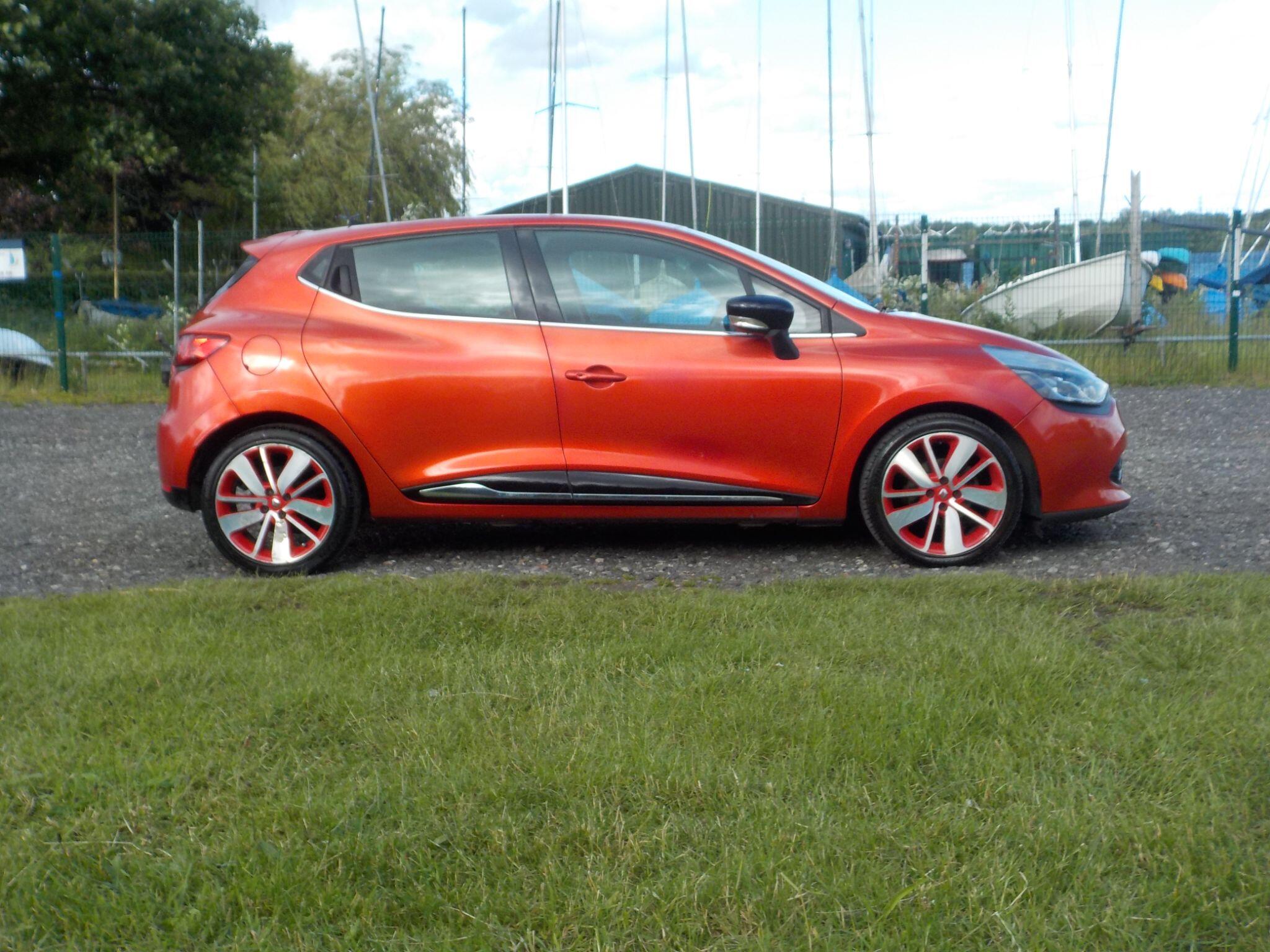 Renault Clio 1.5 dCi Dynamique S MediaNav Euro 5 (s/s) 5dr