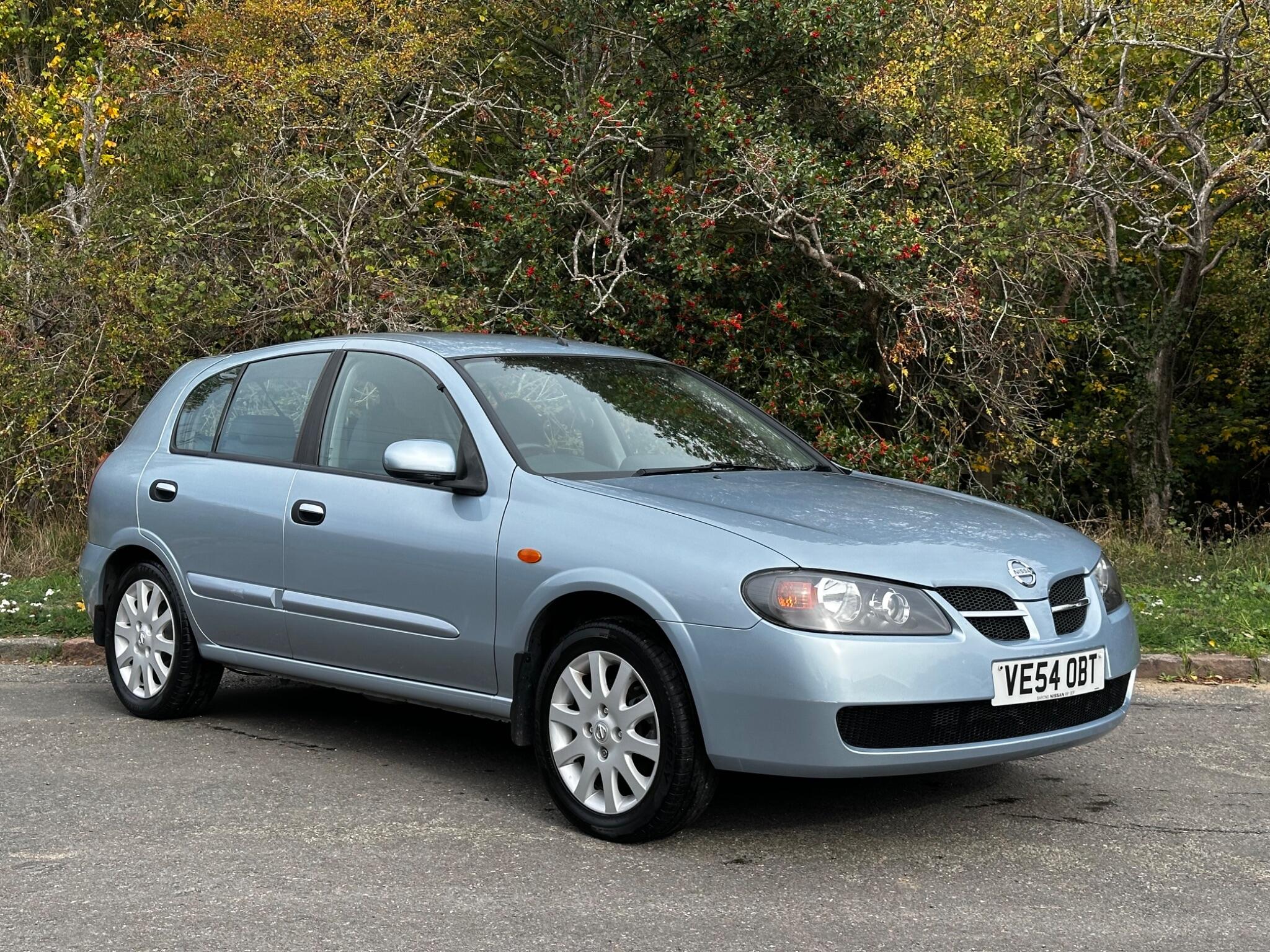 Nissan Almera