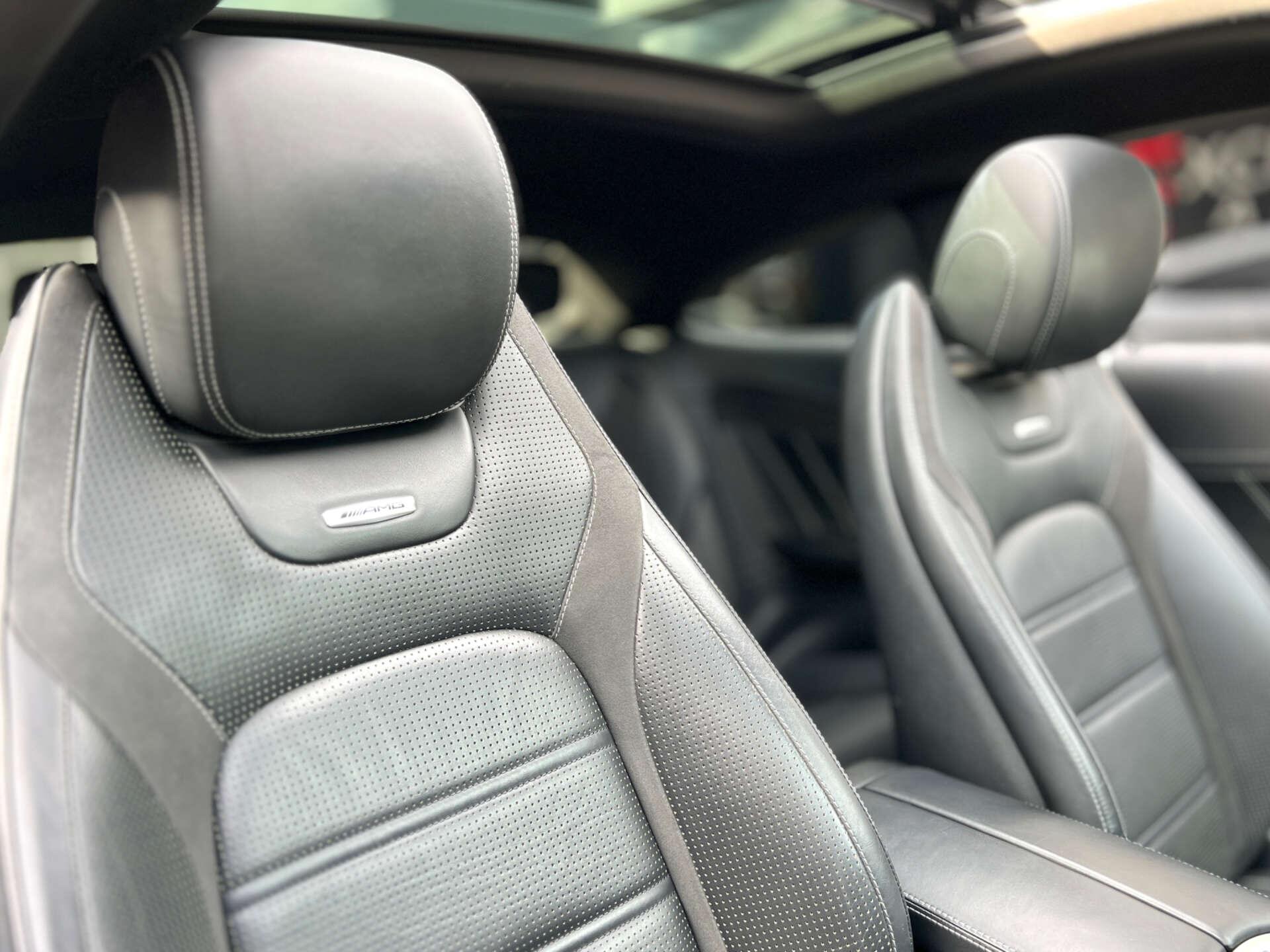 Mercedes-Benz C Class view 12