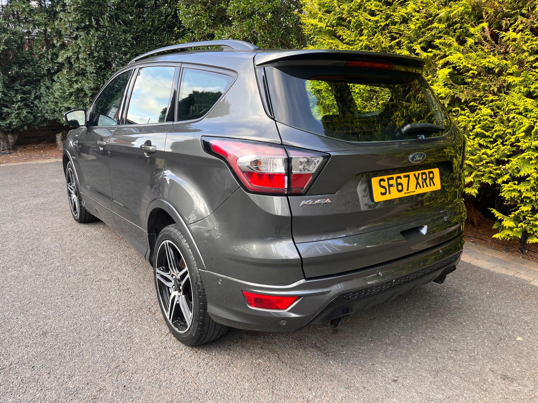 Ford Kuga view 12