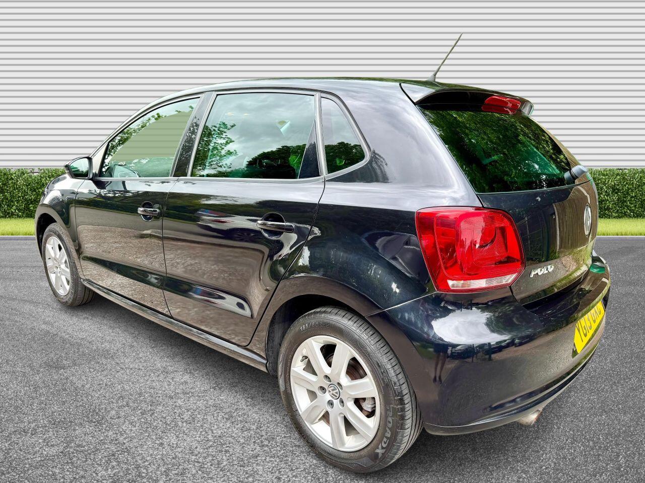 Volkswagen Polo view 6