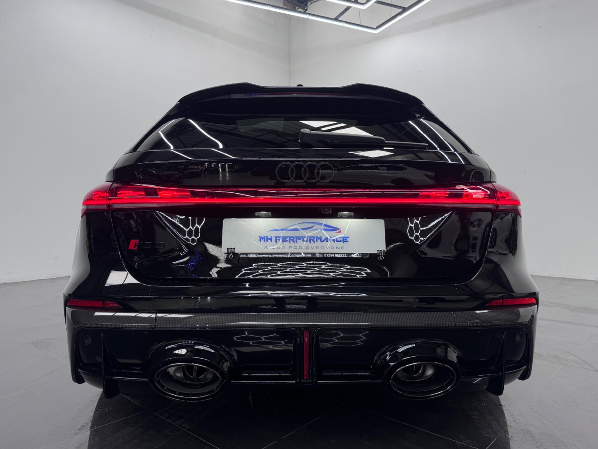 Audi RS5 view 15