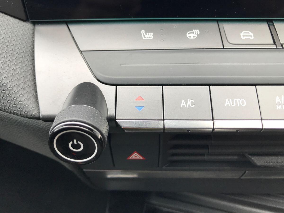 Vauxhall Astra view 17
