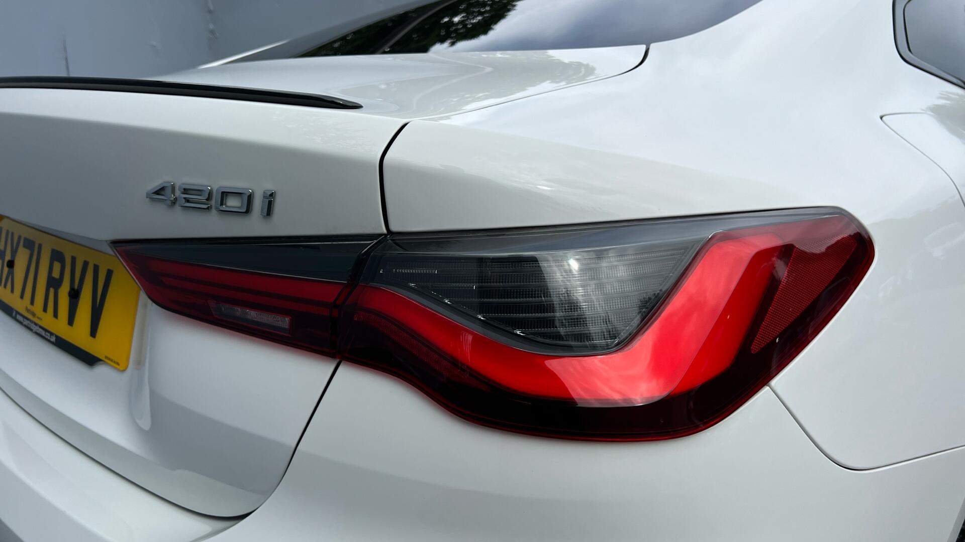 BMW 4 Series view 22