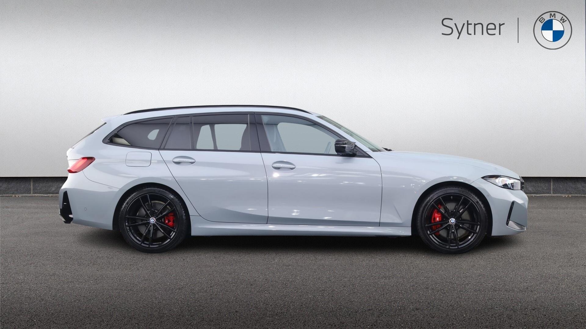 BMW 3 Series view 3