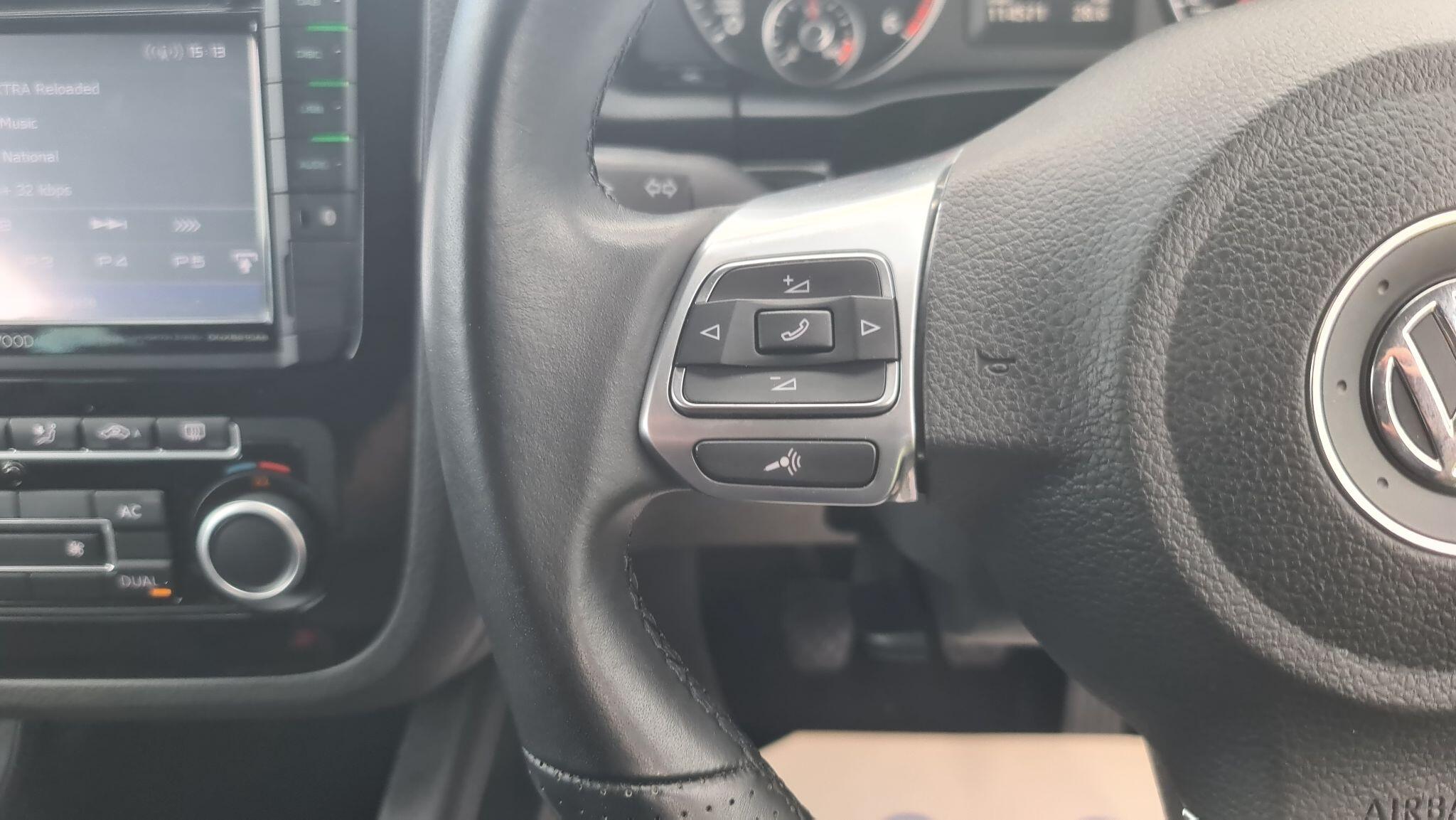 Volkswagen Scirocco view 25