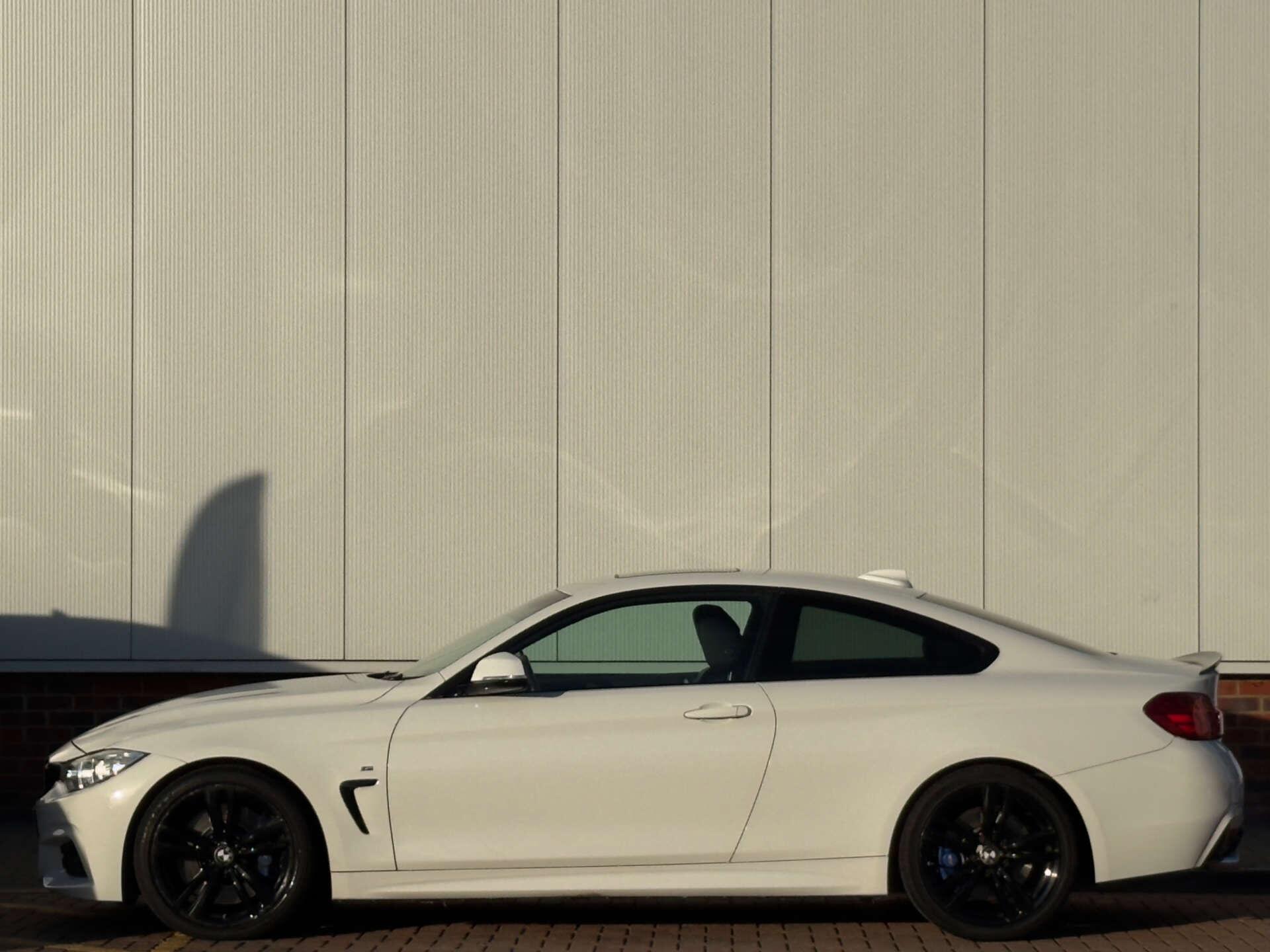 BMW 4 Series view 8